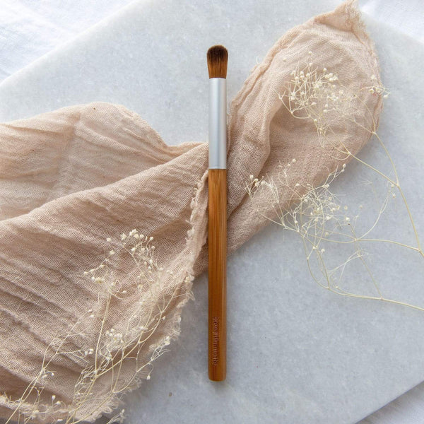 Blending Brush - Zero Waste Makeup Brush, Vegan, Bamboo + Taklon